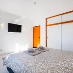 아파트 Cozy With Indoor Pool *