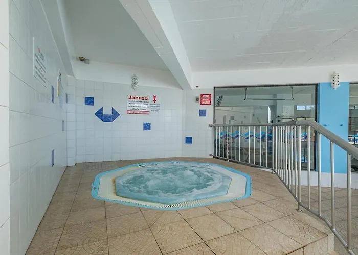 Apartament Cozy With Indoor Pool *
